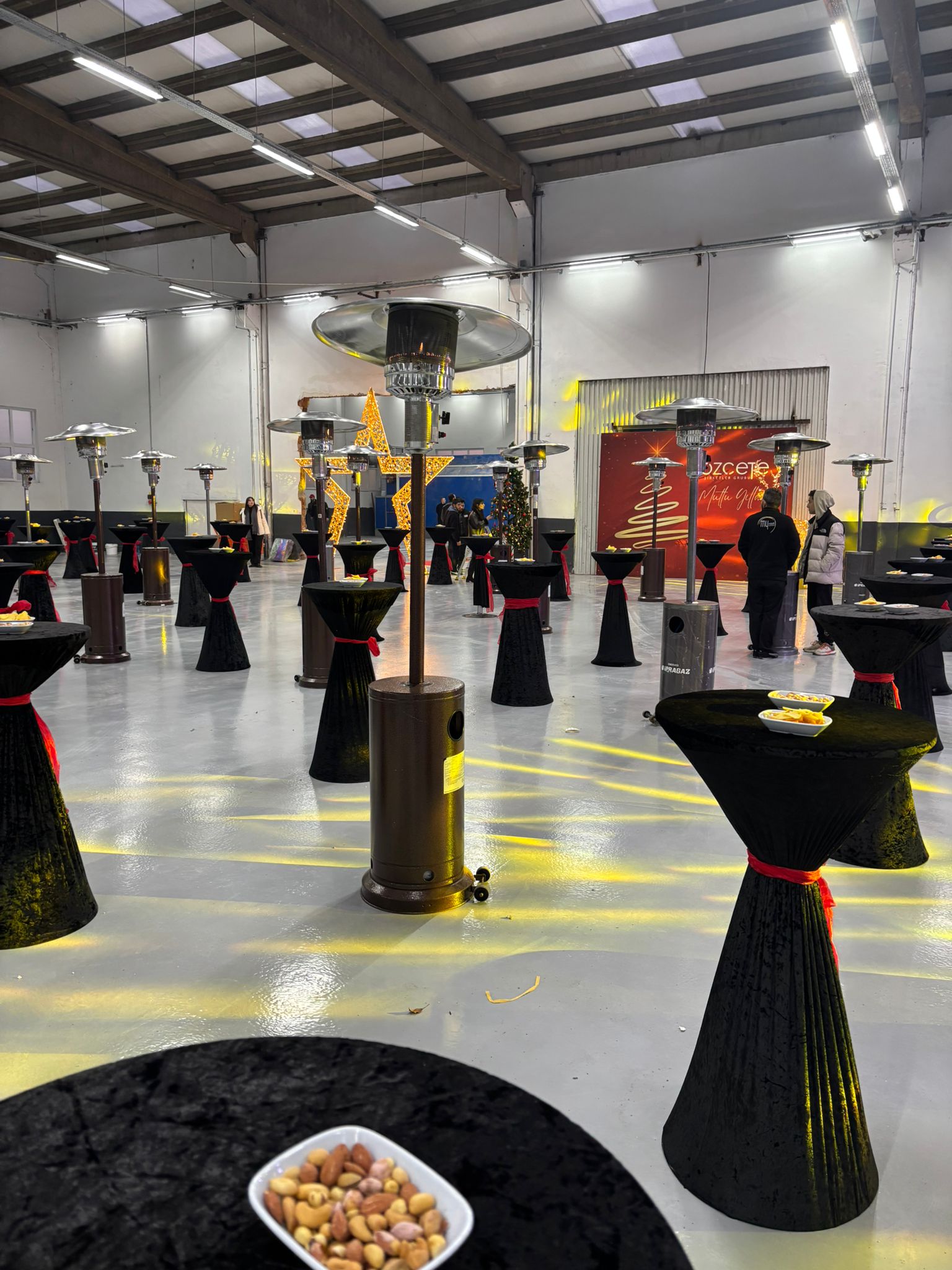 Kış Organizasyonlarında Yeni Trend: Dış Mekan Isıtıcıları ile Konfor Artıyor